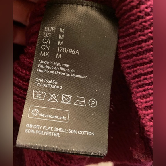 *2/$15* Cotton blend pullover sweater M - Picture 2 of 3